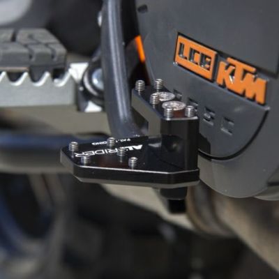 KTM 690 SMC/Enduro ハンドルバーライザー 25mmUP ブラック VOIGT MOTO