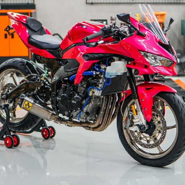 ZX25R/ZX4R用】 6Rルックサイドカバー 要加工（【カーボンモリモリ 