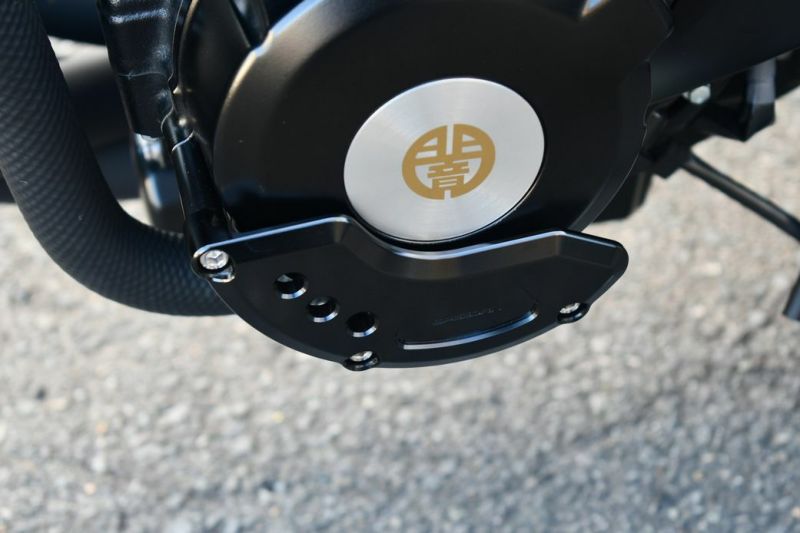 Z900RS エンジンカバー 3点セット チタン SPEEDRA | バイクカスタム