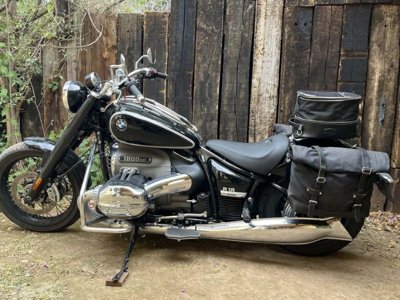 BMW R18 2020～ ラゲッジラック ブラック La Poderosa | バイク