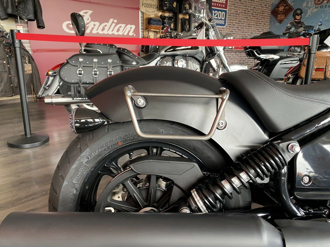 インディアン チーフ サドルバッグ ステー サテンブラック 左右セット 