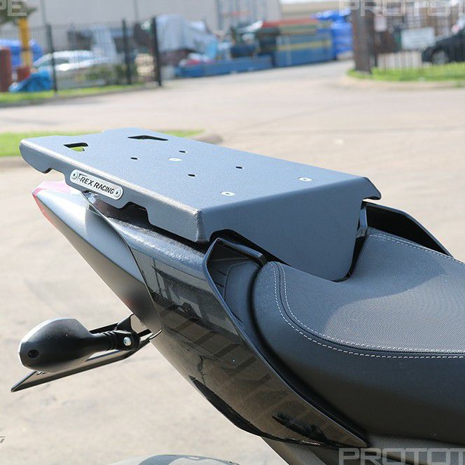 ストリートトリプル RS ラゲッジラック with GIVI トップケース T-Rex 