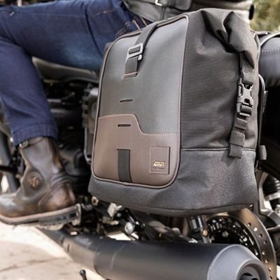 [不協和さま専用]givi EA101B サイドバックEASY 不協和さま専用]givi EA101B サイドバックEASYの通販 by mamom's