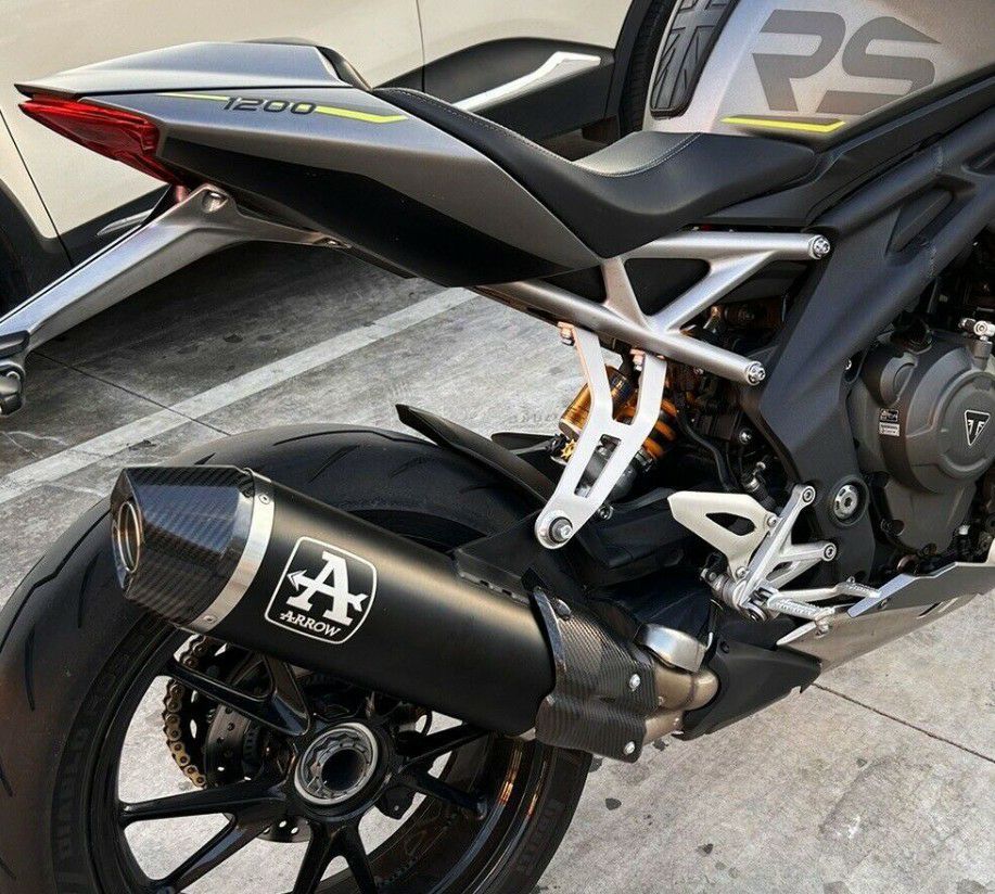 スピードトリプル1200RS/RR 21- スリップオンマフラー EURO5 アルミ 