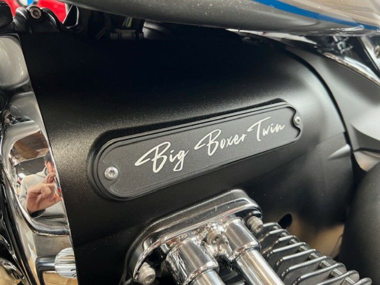 特別生産商品】BMW R18 エンジンプレート BIG BOXER TWIN 筆記体