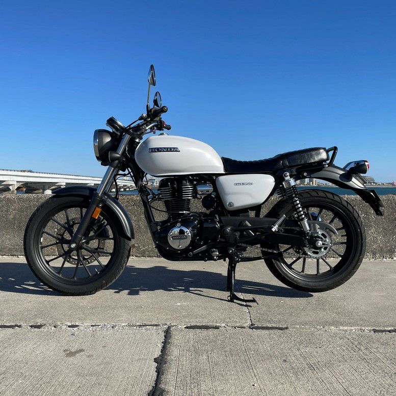 茗荷シート MYOGA ブラック バイクシート 投稿詳細｜MOTOCLE