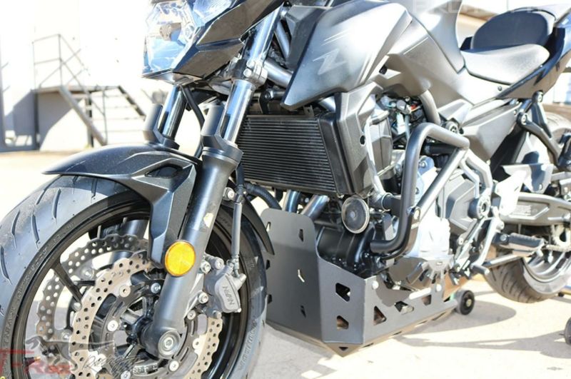 カワサキ Z650 エンジンガード T-REX レーシング | バイク カワサキ Z650 エンジンガード T-REX レーシング | バイク