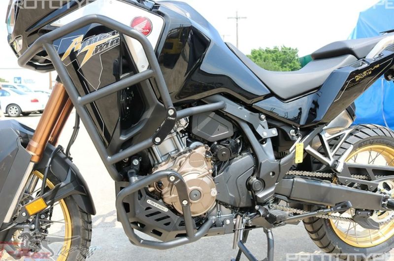 車体の大きさを感じさせない軽快な走り CRF1100Lアフリカツイン