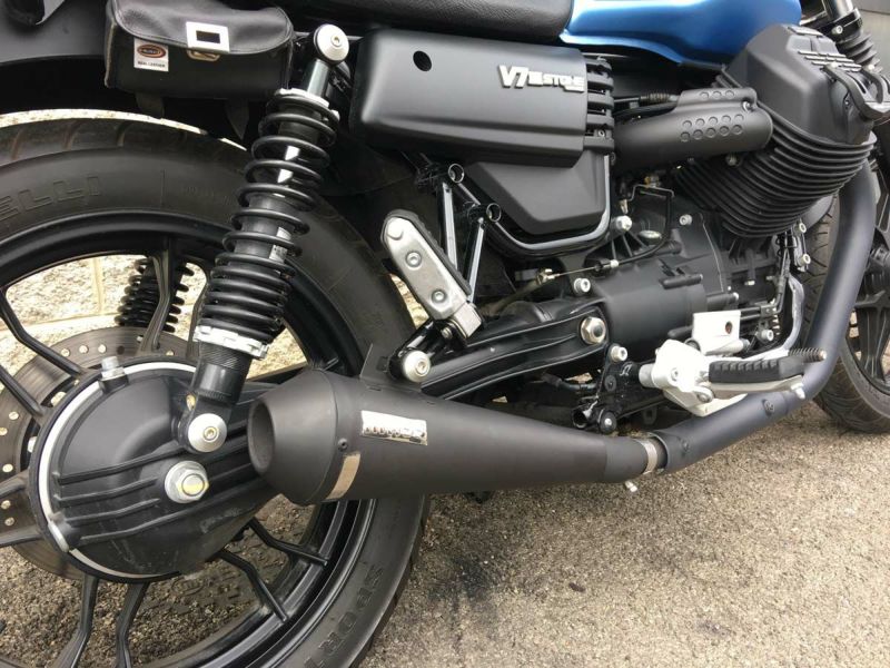 MOTO GUZZI(モトグッチ) V7 Tromb レトロ ステンレス スリップオンマフラー マットブラック MASS Exhaust |  バイクカスタムパーツ専門店 モトパーツ(MOTO PARTS)