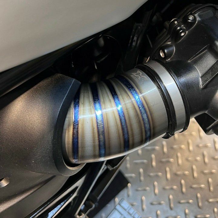 BMW RnineT シリーズ インテークカバー チタン DKdesign