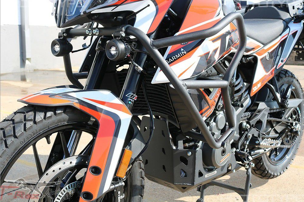 KTM 390アドベンチャー エンジンガード ブラック T-REX Racing 