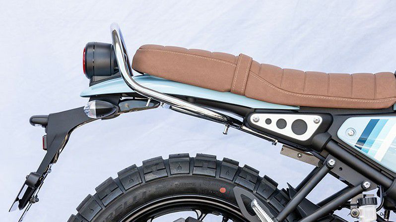 年末年始セール 開始中 ヤマハ　XSR155用　タンデムバー ヤマハ XSR155 タンデムバー