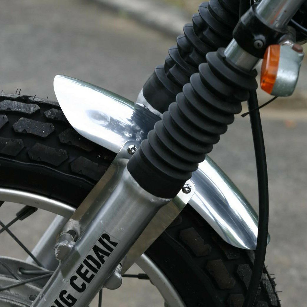 ヤマハ SR400用アルミフロントフェンダーベリーショート ノーマル用 