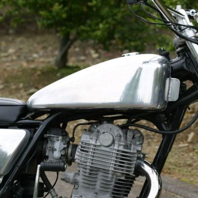 ヤマハ SR400 SR500 ボディパーツ タンク | モトパーツ(MOTO PARTS) ヤマハ SR400 SR500 ボディパーツ タンク | モトパーツ(MOTO PARTS)