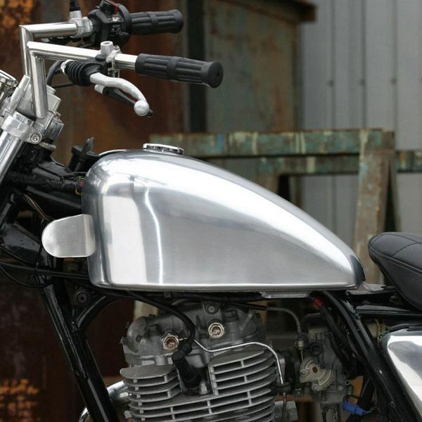 SR400 粘っこい 純正タンク FI インジェクション