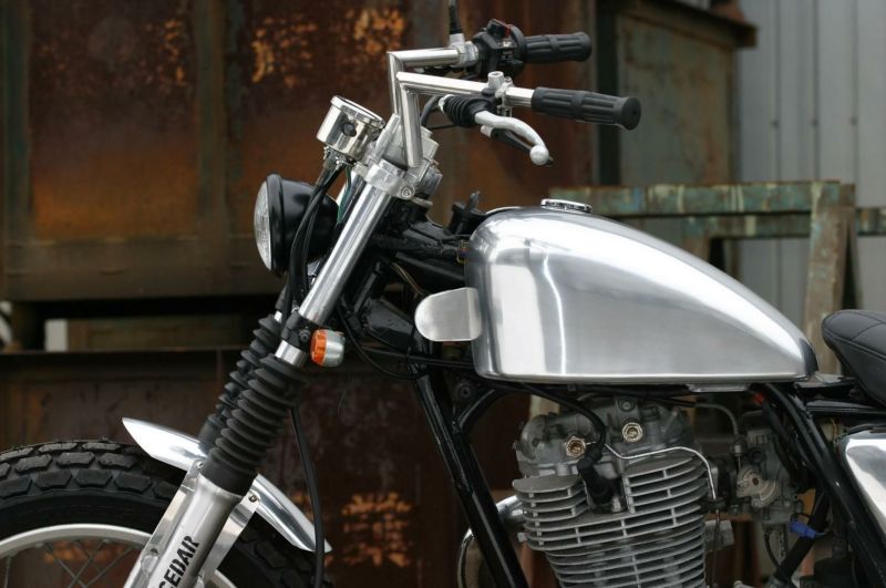 YAMAHA ヤマハ sr400チョップタンク - メルカリ