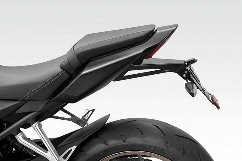 LEDフェンダーレスキット（ナンバー取付ステー） CB650R、CBR650R｜株式会社デイトナ