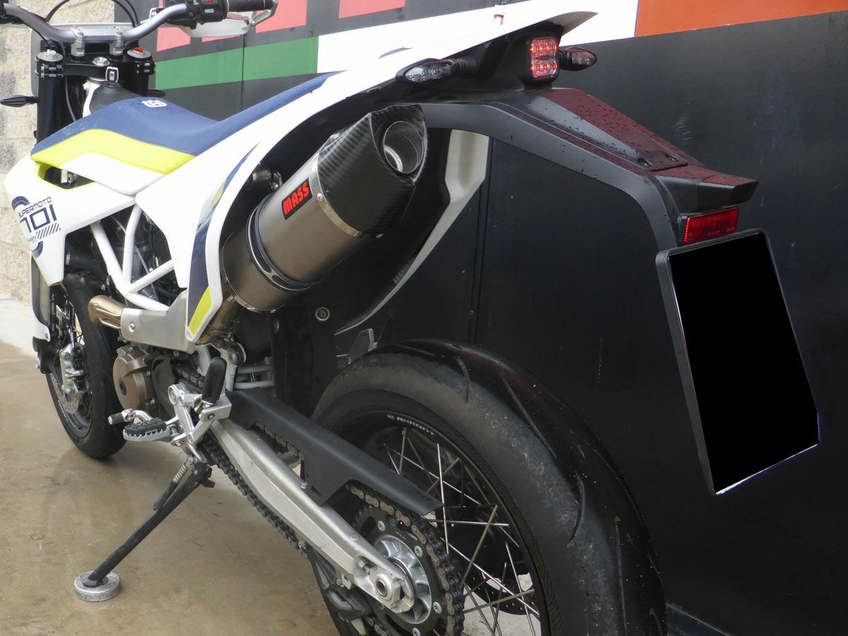 ハスクバーナ 701スーパーモト オーバルチタン スリップオンマフラー