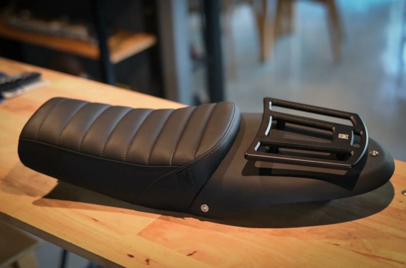 DUCATI スクランブラー800/400 ムジェロ スリムツーリングシート