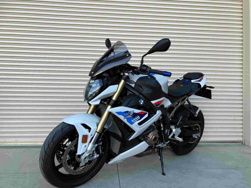 BMW M1000R コンペティション スクリーン JファイターDC