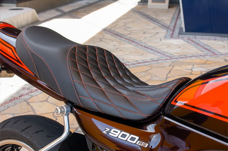 ARCHI アーキ ダイヤモンドステッチシート ブラック Z900RS ARCHI アーキ ダイヤモンドステッチシート ブラック Z900RS