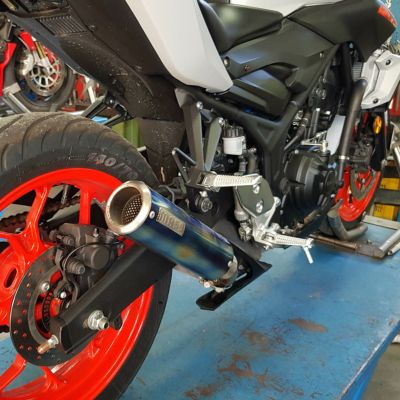 ヤマハ YZF-R25、YZF-R3、MT-25、MT-03 カーボンスリップオン