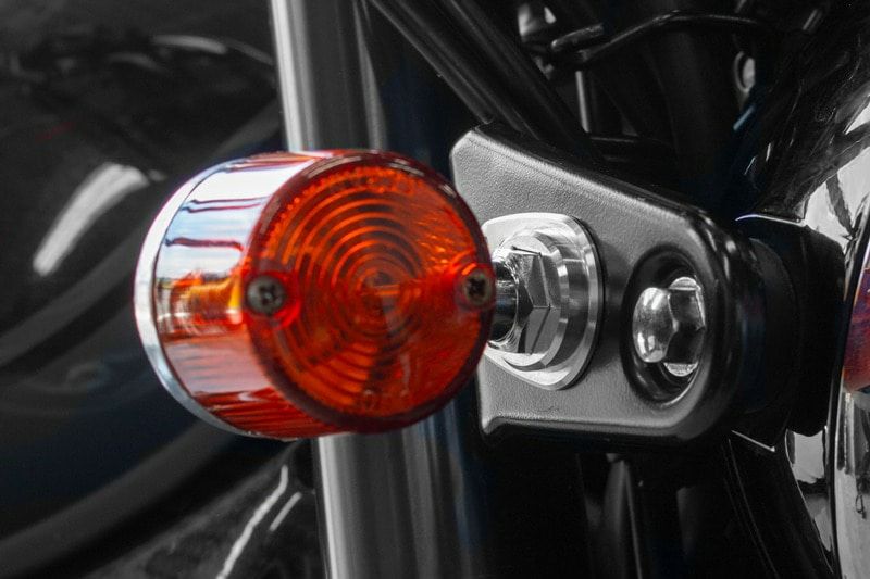 ポッシュフェイスのZ900RS/CAFE用ウインカーにカスタムの定番