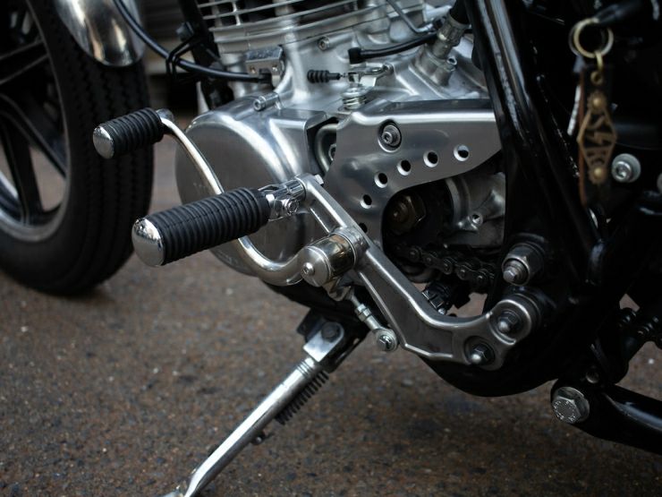ヤマハ SR400/500用 ミッドハイステップキット モーターロック 