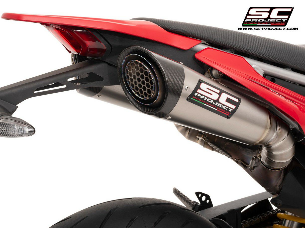 SC-PROJECT CR-TスリップオンチタンCBR1000RR 短く 