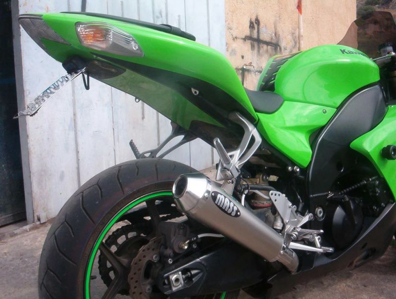 a ZX-10R 06-07 Tromb チタン ローサイド スリップオンマフラー MASS