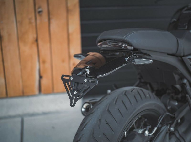 BMW R12nineT ショートナンバープレートホルダー フェンダーレス