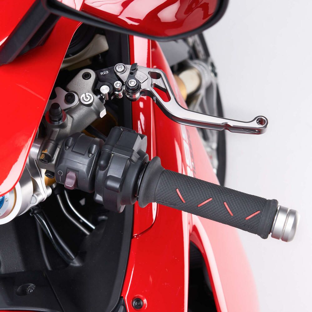 ストリートトリプル765R 17-19 ブレーキ・クラッチレバーセット 
