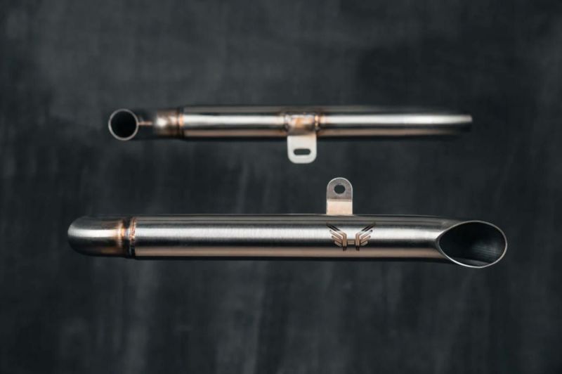 トライアンフ スピードツイン1200 ドラッグパイプ スリップオン