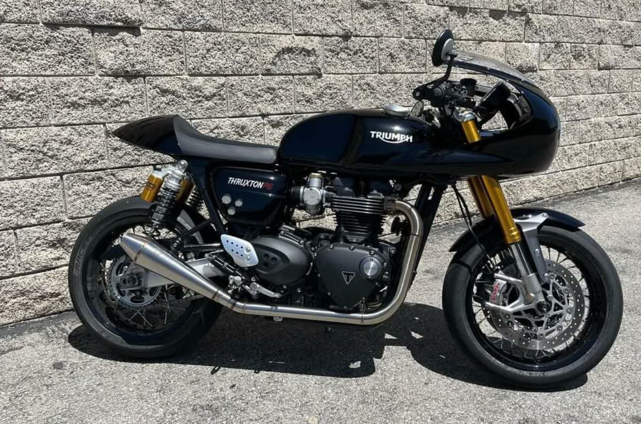 トライアンフ スラクストン 1200 R/RS フルシステム コーンタイプ 