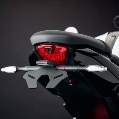 デイトナ675　トライアンフ　ヨシムラ　スリップオンマフラー JMCA認証 USヨシムラ アルファ ストリート ALPHA T ステンレス スリップ