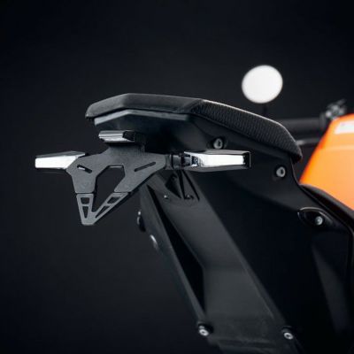 KTM 1390スーパーデューク R 24- フェンダーレスキット エボ KTM 1390スーパーデューク R 24- フェンダーレスキット エボ