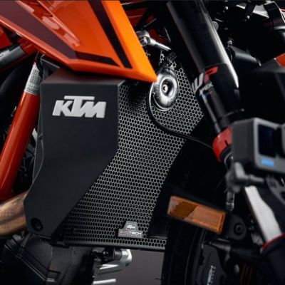 KTM 1390スーパーデューク フェンダーレスキット タックド New