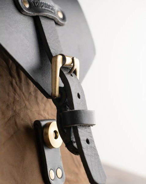 TRIP MACHINE(トリップマシン) タンクポーチ レザー ブラック 汎用