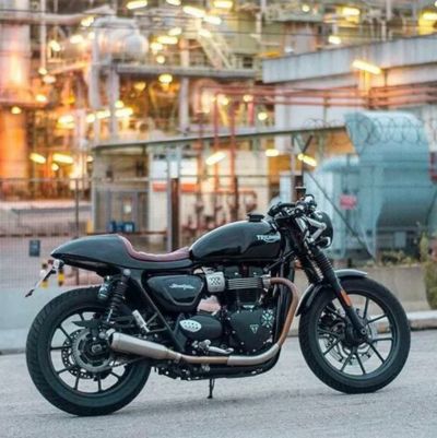 トライアンフ ボンネビルT100/T120/スピードツイン900／スクランブラー900等 へレス シート ジェットブラック/ブラウン  タマリット