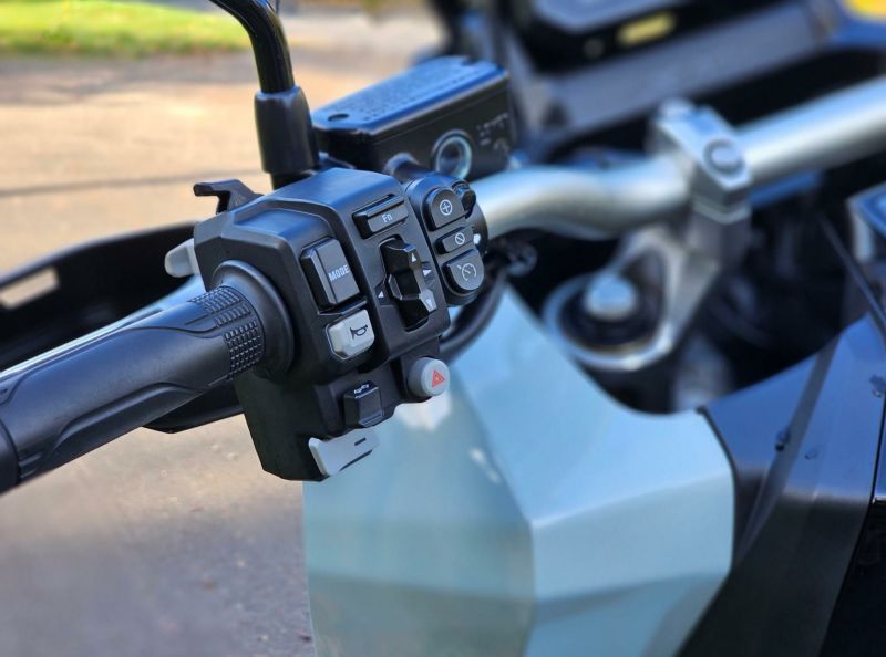 ホンダ X-ADV750 専用 後付けクルーズコントロールキット
