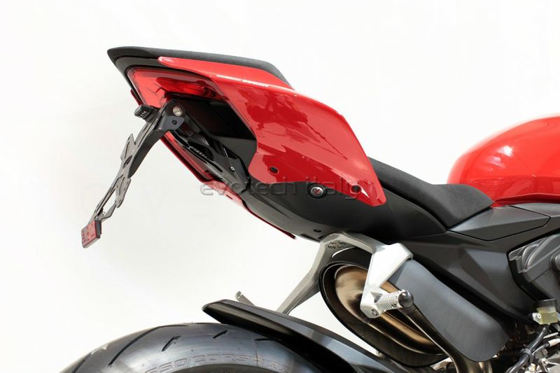 パニガーレV2 V4フロントフェンダー Ducati V4/V2 Panigale/Streetfighter フロントフェンダー