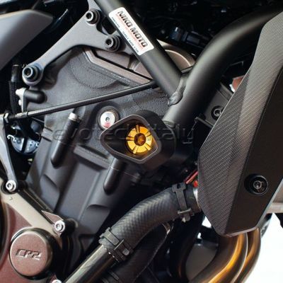 MT-07用 Evotech Performance ラジエーターガード