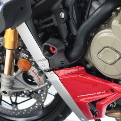 ストリートファイター V4/V4S クラッチカバー キット CNC Racing