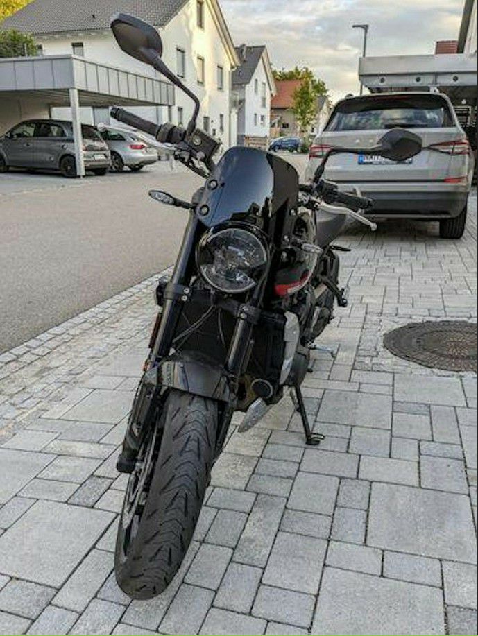 000000050115-02-l.jpg?t=