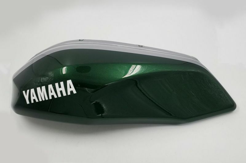 YAMAHA(ヤマハ純正部品) タンクサイドカバー 左側 グリーン XSR700
