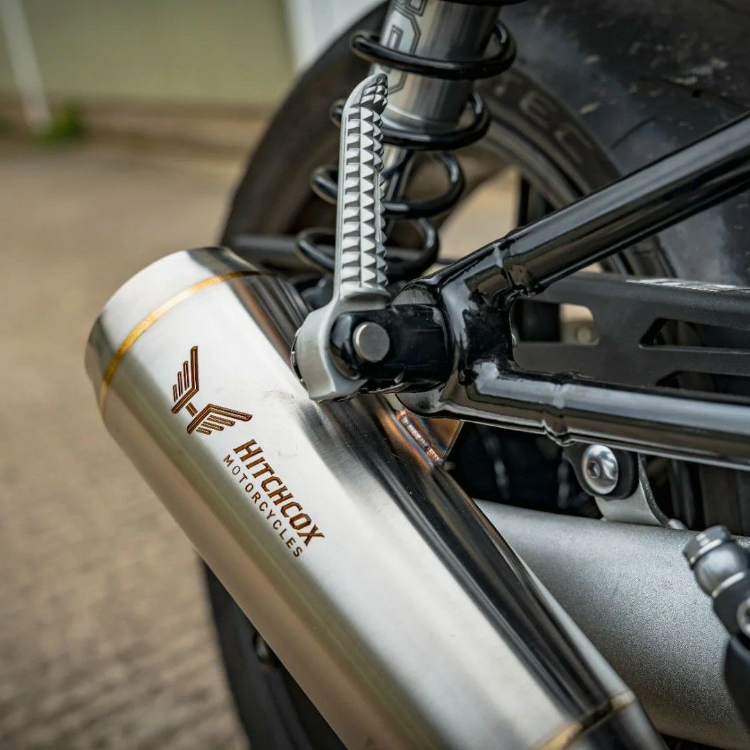 トライアンフ スピードツイン 1200 RS スリップオンマフラー チタン HITCHCOX