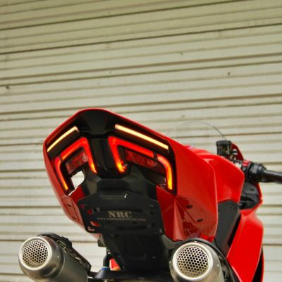 DUCATI パニガーレ V4 / パニガーレ V2 ウインカーアダプタ