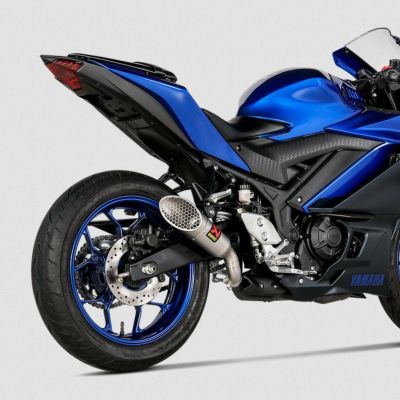 AKRAPOVIC アクラポヴィッチ スリップオンマフラー YZF-R25/R3 Amazon | AKRAPOVIC(アクラポビッチ) スリップオンマフラー