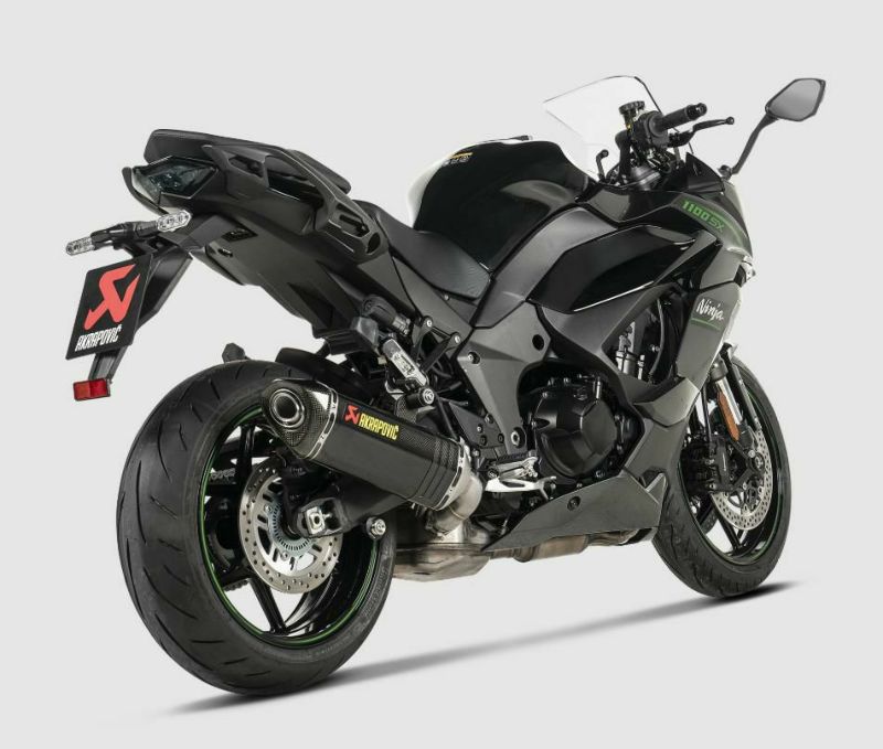 アクラポビッチ製のKAWASAKI Ninja1000SX (20-)/Ninja1100SX (25