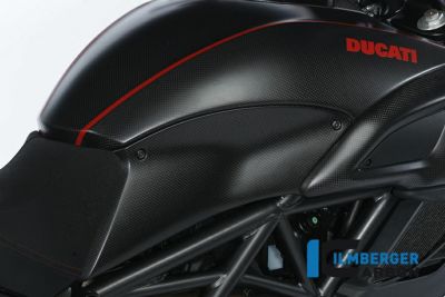 ILMBERGER リアフェンダー DUCATI DIAVEL 1200